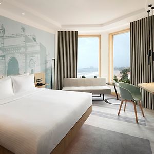 Superior King Room Ocean View